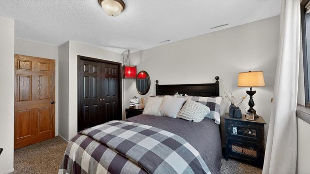 2008 25th Street SE, Rochester, MN 55904