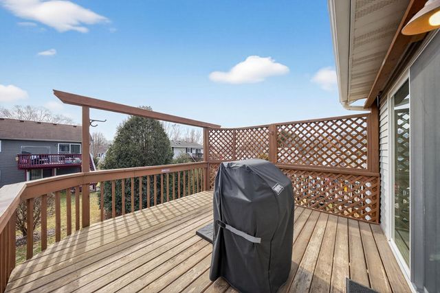 2008 25th Street SE, Rochester, MN 55904