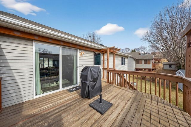 2008 25th Street SE, Rochester, MN 55904