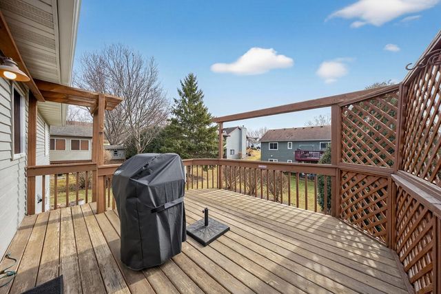 2008 25th Street SE, Rochester, MN 55904