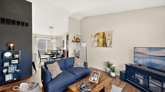 2008 25th Street SE, Rochester, MN 55904