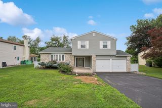1300 CLOVER LN, Feasterville Trevose, PA 19053