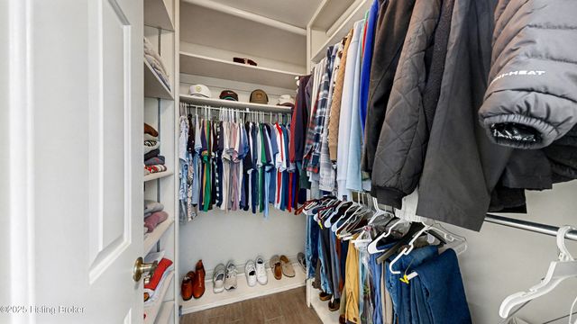 818 Washburn Ave APT 1-A, Louisville, KY 40222