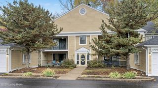 818 Washburn Ave APT 1-A, Louisville, KY 40222