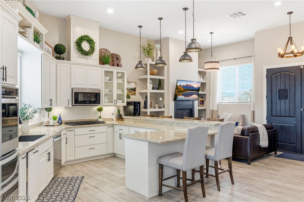 359 Cannes Street, Henderson, NV 89015 — photo 4