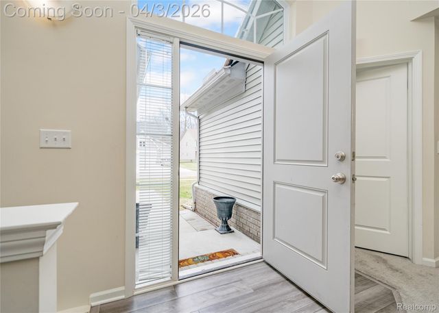 17786 Woodstock Court, Brownstown Charter Township, MI 48174