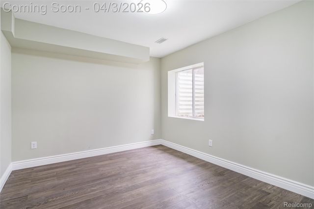 17786 Woodstock Court, Brownstown Charter Township, MI 48174