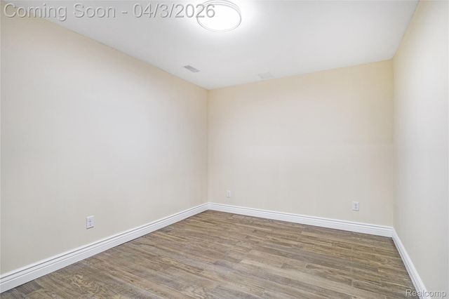 17786 Woodstock Court, Brownstown Charter Township, MI 48174