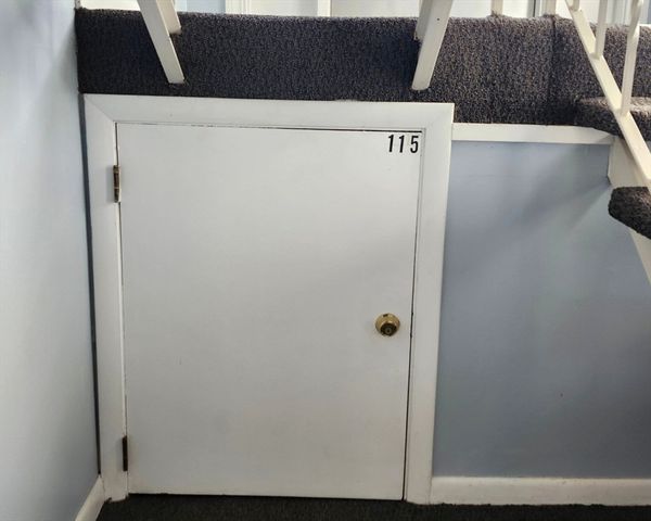 11 Woodcrest Ct 5, Weymouth, MA 02190