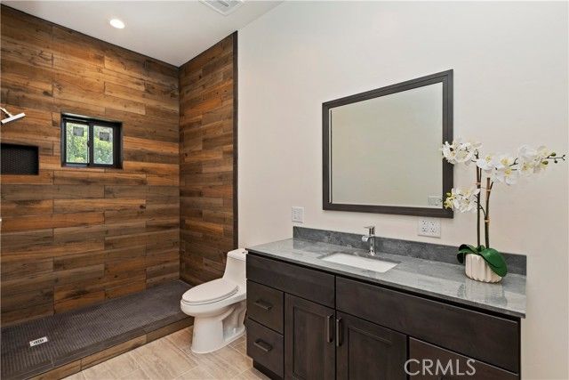 17370 Rodeo Road, Lake Elsinore, CA 92530