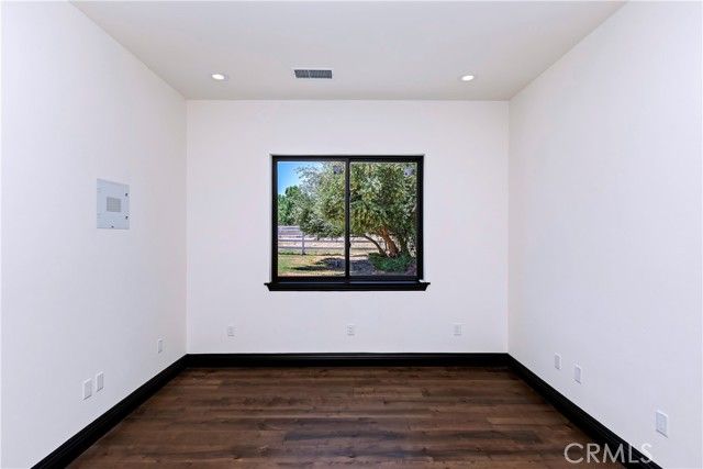 17370 Rodeo Road, Lake Elsinore, CA 92530