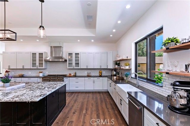 17370 Rodeo Road, Lake Elsinore, CA 92530