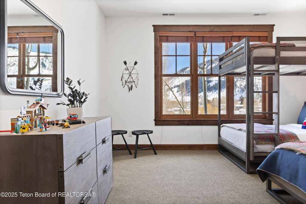 524 LOWER SNOW KING LOOP 241, Jackson, WY 83001 photo 26