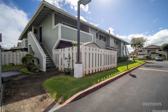 94-716 Paaono Street X5, Waipahu, HI 96797