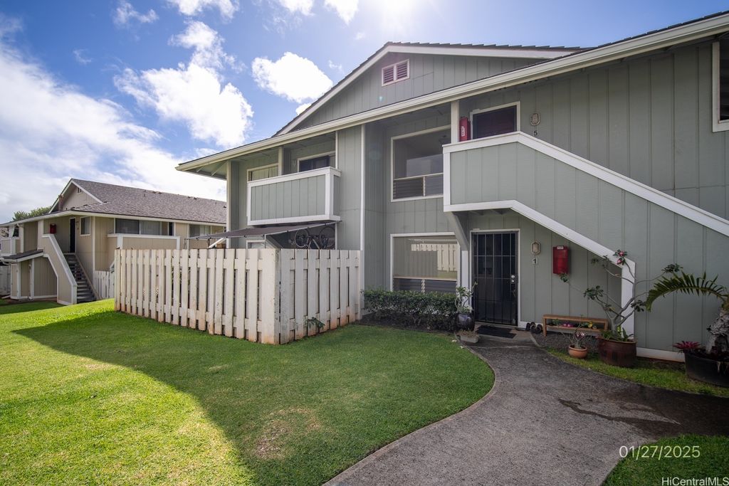 94-716 Paaono Street X5, Waipahu, HI 96797