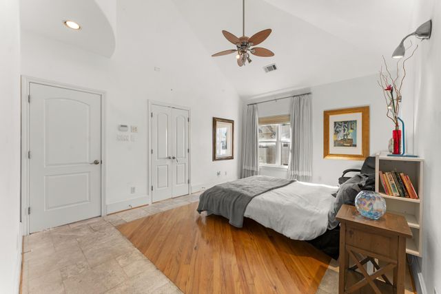 315 Fairview Avenue A, Houston, TX 77006