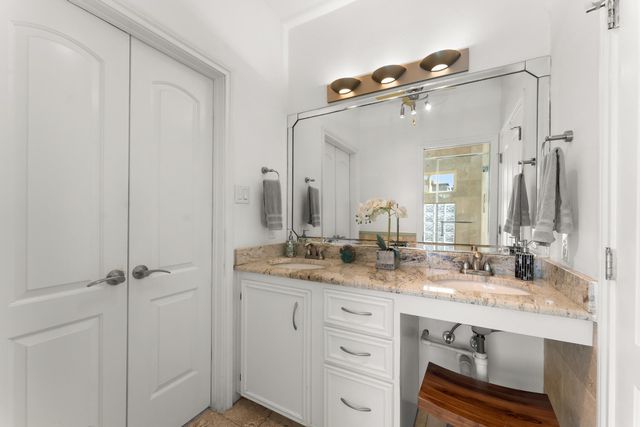 315 Fairview Avenue A, Houston, TX 77006