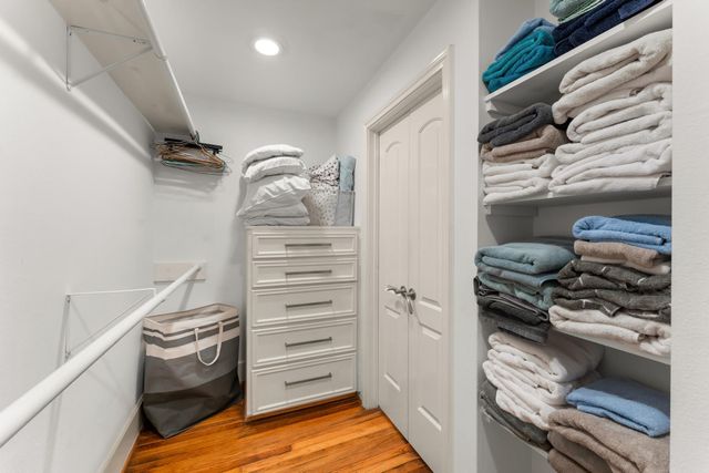 315 Fairview Avenue A, Houston, TX 77006