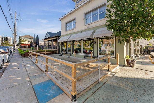 315 Fairview Avenue A, Houston, TX 77006