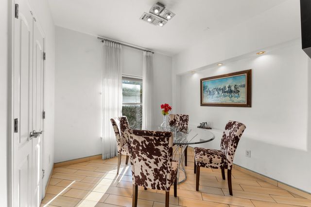 315 Fairview Avenue A, Houston, TX 77006