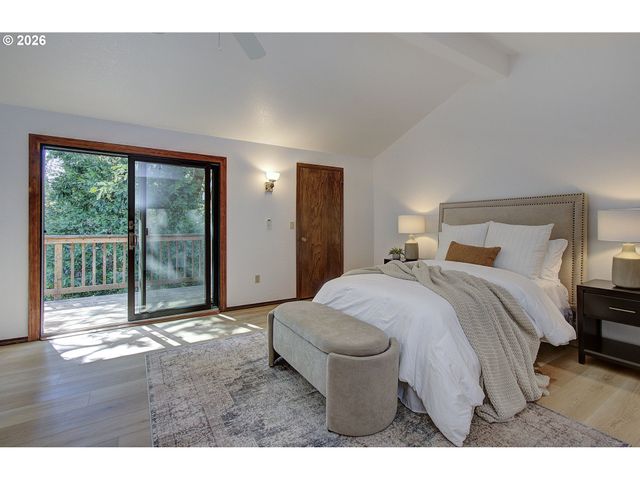 911 Ne 109TH Cir, Vancouver, WA 98685