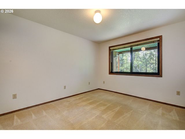 911 Ne 109TH Cir, Vancouver, WA 98685