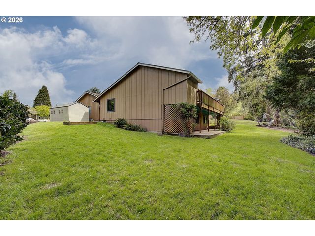 911 Ne 109TH Cir, Vancouver, WA 98685