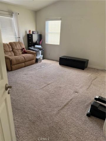 9876 Skyland Court, Fontana, CA 92335