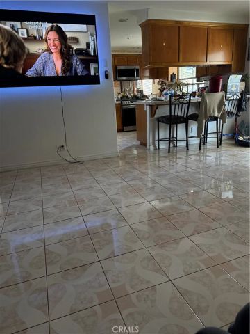 9876 Skyland Court, Fontana, CA 92335