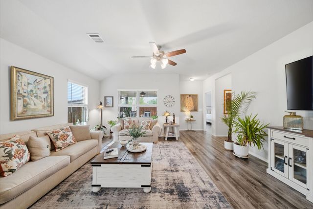 2231 Gold Beach Drive, Missouri City, TX 77459