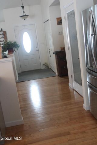 27 Elk Ridge Drive, Queensbury, NY 12804