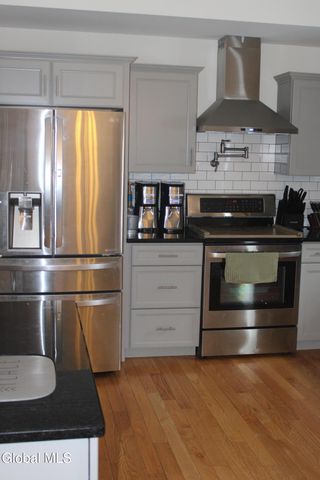 27 Elk Ridge Drive, Queensbury, NY 12804