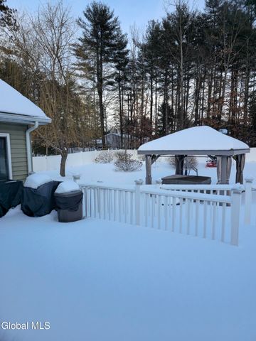 27 Elk Ridge Drive, Queensbury, NY 12804