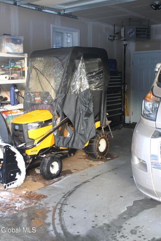 27 Elk Ridge Drive, Queensbury, NY 12804