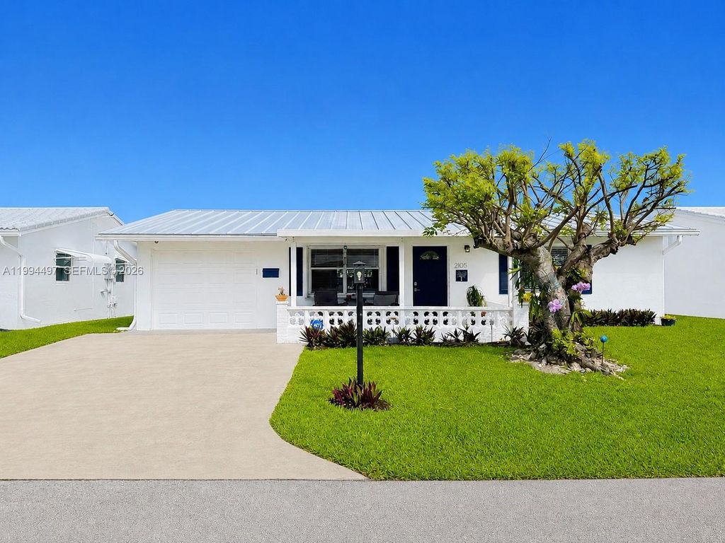 2105 SW Park Drive, Boynton Beach, FL 33426