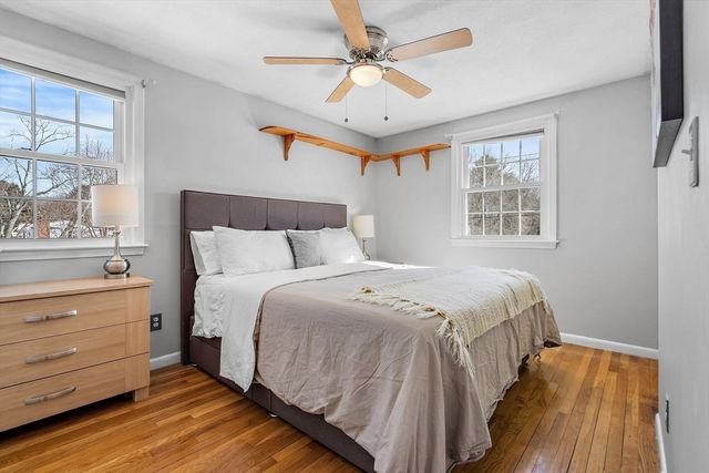 56 Puddingstone Ln, Bellingham, MA 02019