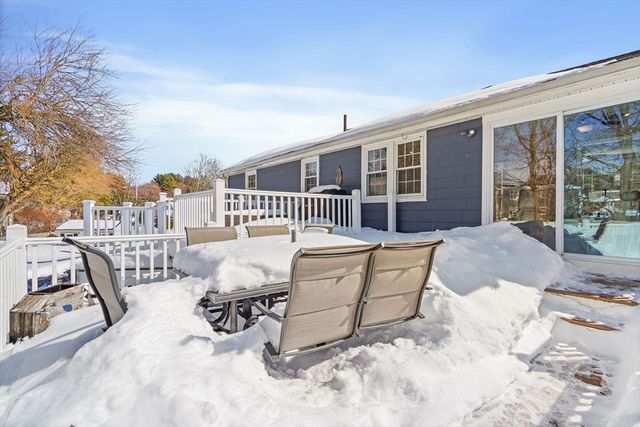 56 Puddingstone Ln, Bellingham, MA 02019