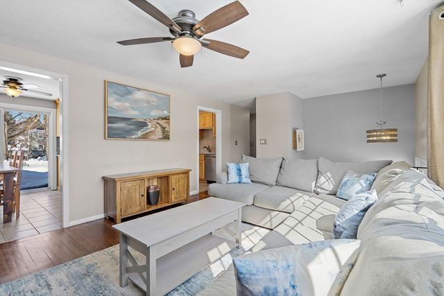 56 Puddingstone Ln, Bellingham, MA 02019