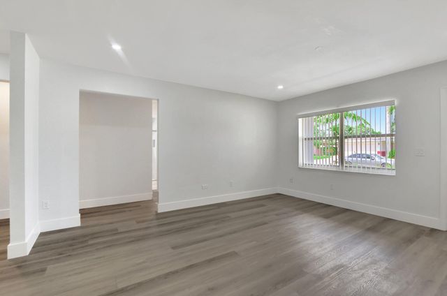10920 Gable Street, Boca Raton, FL 33428