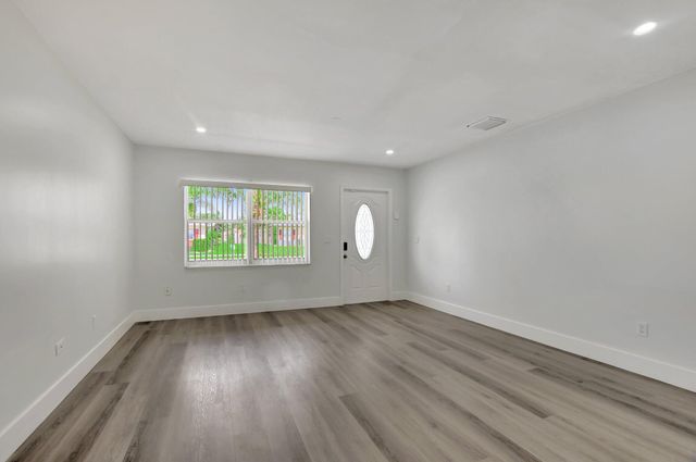 10920 Gable Street, Boca Raton, FL 33428