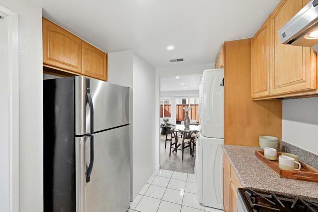 2728 Kilconway Lane, South San Francisco, CA 94080