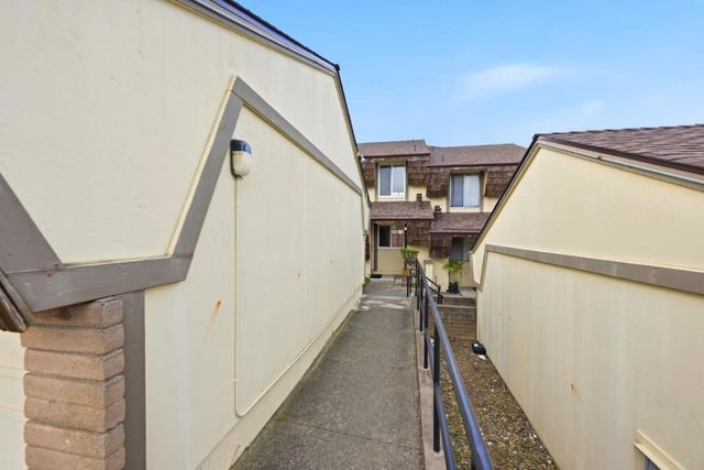 2728 Kilconway Lane, South San Francisco, CA 94080