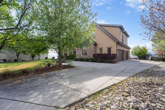 9503 N TIMPANOGOS CV, Cedar Hills, UT 84062