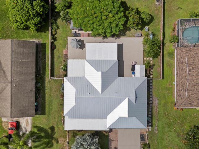 2456 SE Blackhorse Street, Port St Lucie, FL 34984
