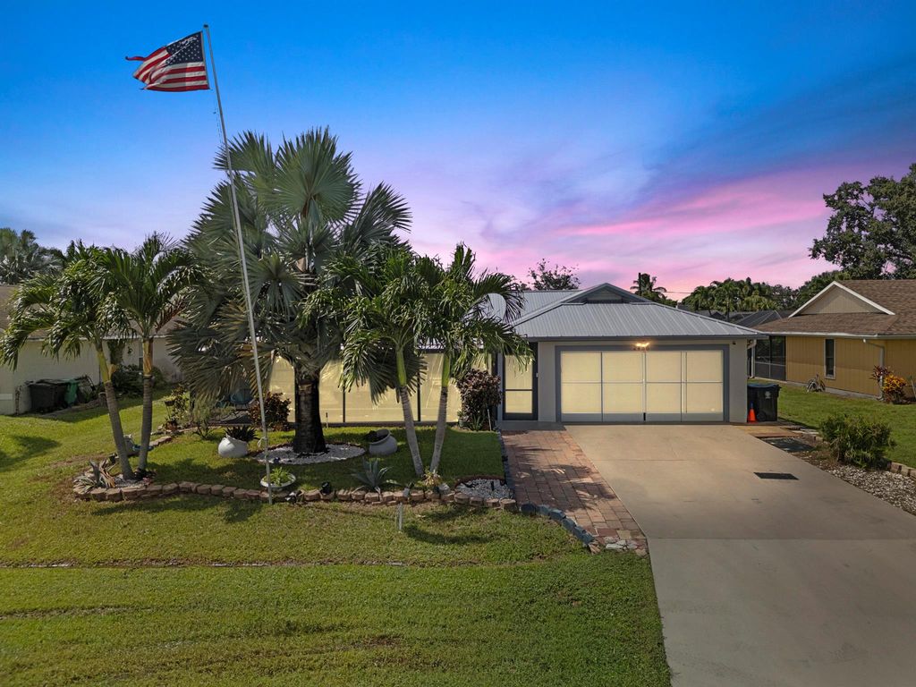 2456 SE Blackhorse Street, Port St Lucie, FL 34984