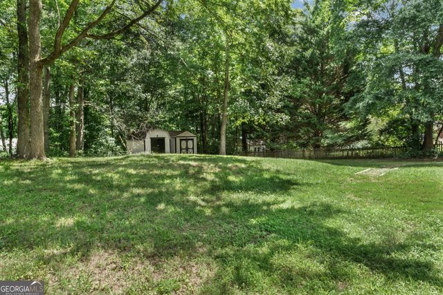 275 Mosby Woods Drive, Newnan, GA 30265