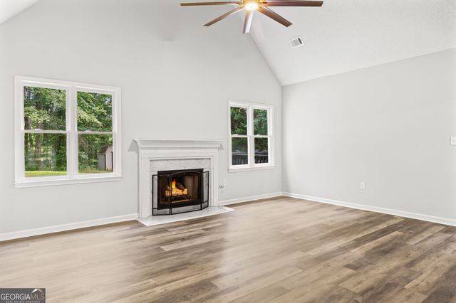 275 Mosby Woods Drive, Newnan, GA 30265