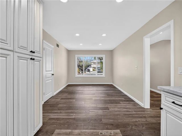 20742 Kingsbury Street, Chatsworth, CA 91311