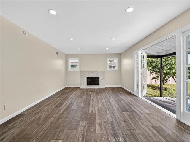 20742 Kingsbury Street, Chatsworth, CA 91311