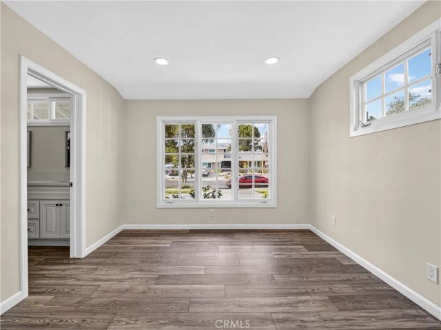 20742 Kingsbury Street, Chatsworth, CA 91311